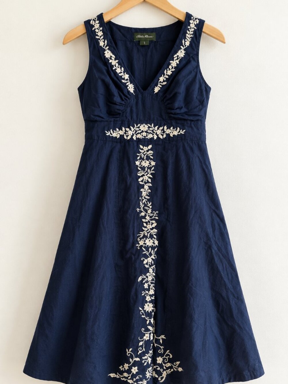 **Eddie Bauer Navy Blue Embroidered Sleeveless Dress – Size 2**